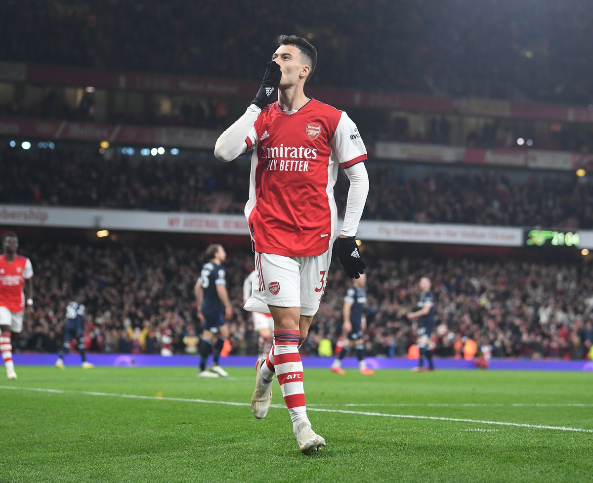 Word is that we play West Ham United at the Emirates tomorrow 😅
