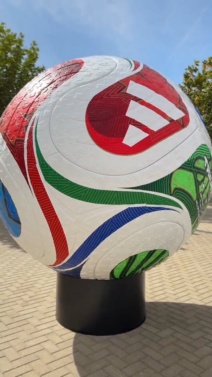 ♥️⚽️ Trionda acompañará a España en su camino al Mundial. adidas_ES presenta el balón oficial del torneo que se disputará en México, Canadá y Estados Unidos en 2026. ℹ️ #VamosEspaña | #CopaMundialFIFA