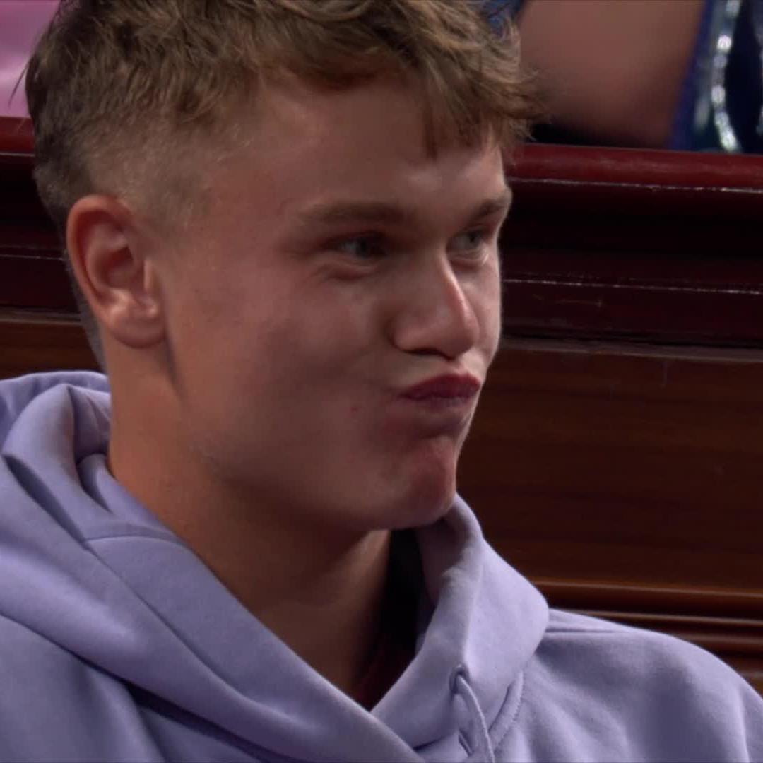 Rune’s reaction to this Djokovic’s winner 😆