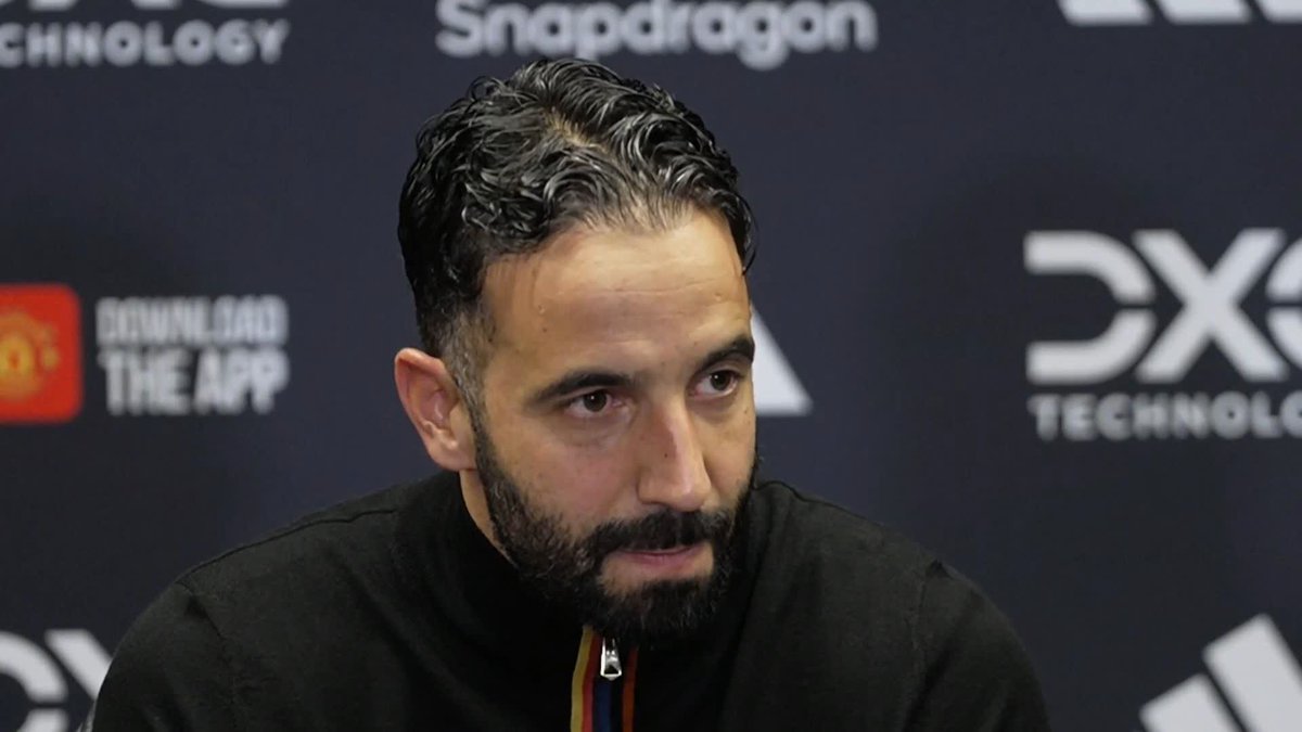 "I don't think we lose because of the system" Ruben Amorim believes Man United haven't lost games this season because of his 3-4-3 system 🔴