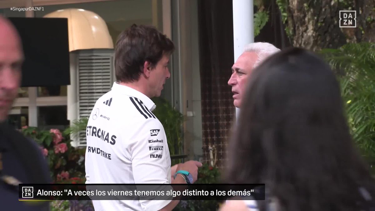 Cazamos a Lawrence Stroll y Toto Wolff charlando en el paddock de Singapur 👀 #SingapurDAZNF1 🇸🇬