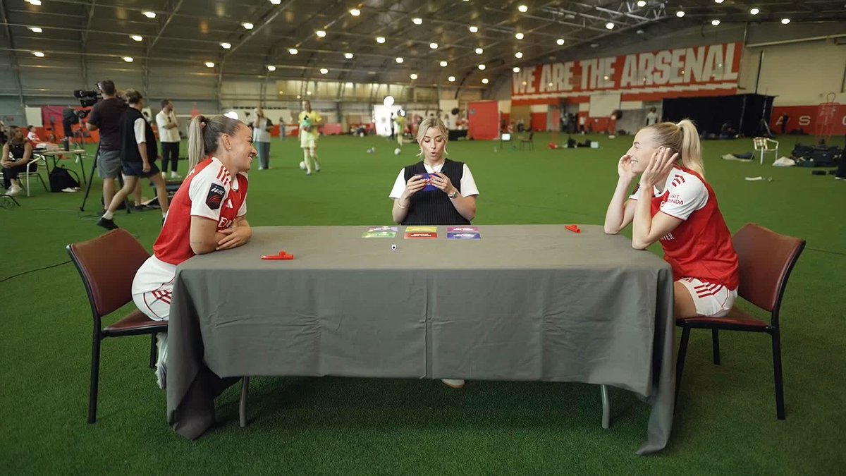 "I ain't wearing jeggings, Alex Greenwood would never let me live that down!" 😂 Chloe Kelly &amp; Katie McCabe go head to head in Roll the Dice 🎲