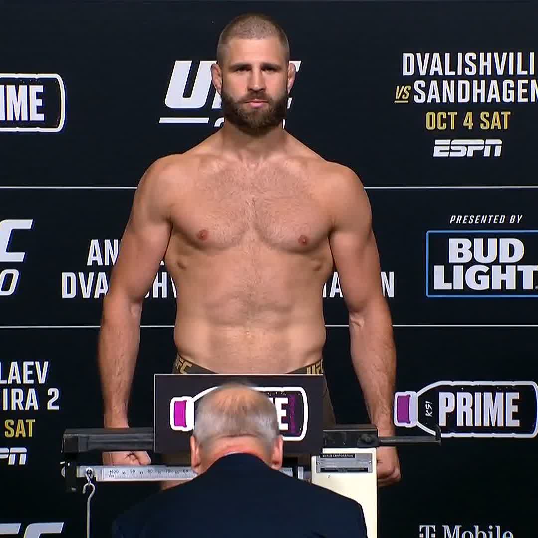 Leaving his mark at LHW! 🤩 @Jiri_BJP weighs in at 206 lbs in the featured bout! [ #UFC320 | LIVE TOMORROW 10pmET on @ESPN PPV ]