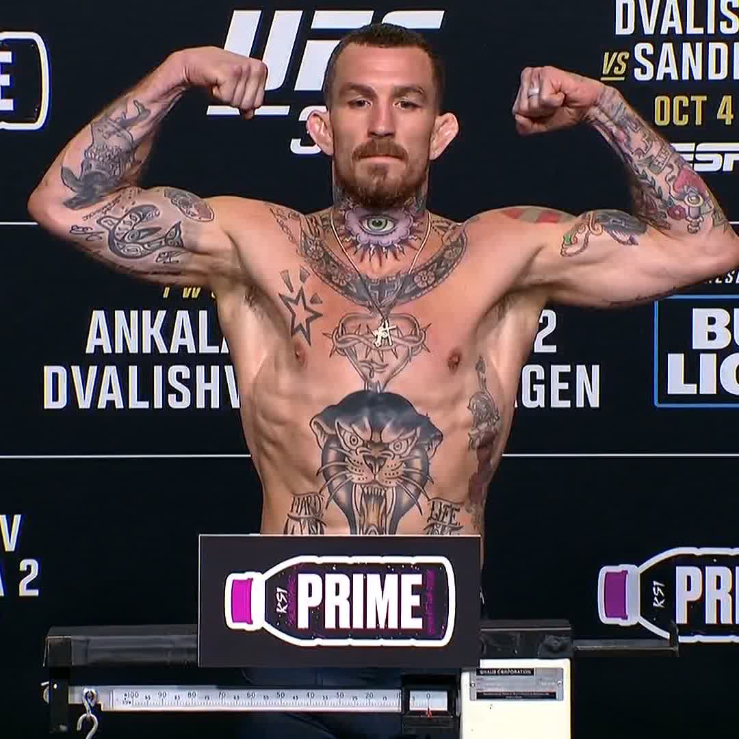 170.5 lbs para Austin Vanderford en la báscula! #UFC320