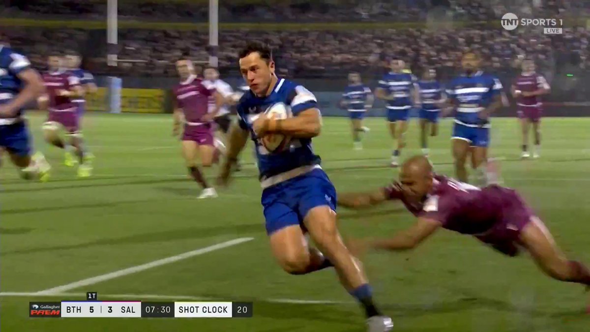 Ollie Lawrence and Henry Arundell combining from inside their own half? Be still my beating heart. #PREMRugby