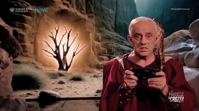 "Un antisemita in meno". Netanyahu bombarda Dio e lo uccide. Crozza la tocca piano #fratellidicrozza