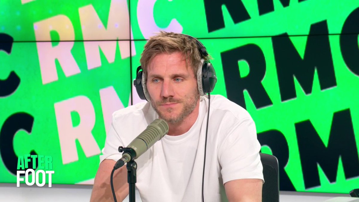 🎙️ "Après avoir battu le PSG, l'OM sera attendu partout. La sortie de De Zerbi est étonnante, mais c'est peut-être un moyen d'éviter le relâchement de ses joueurs" "Ce même Paris est allé gagner à Barcelone", damien perquis24 réagit à la déclaration du technicien italien.