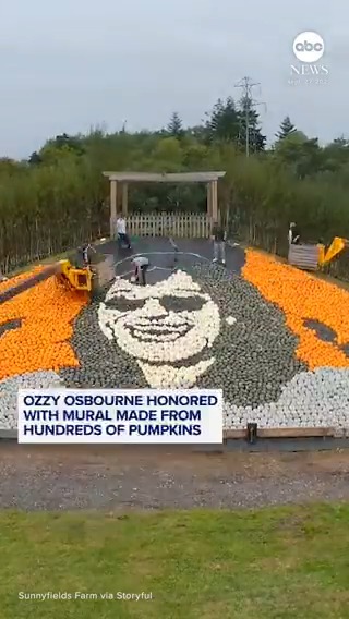 Pioneering heavy metal singer Ozzy Osbourne has been honored by a U.K. farm that used hundreds of pumpkins to make a Halloween mural to the Black Sabbath frontman, who died earlier this year.