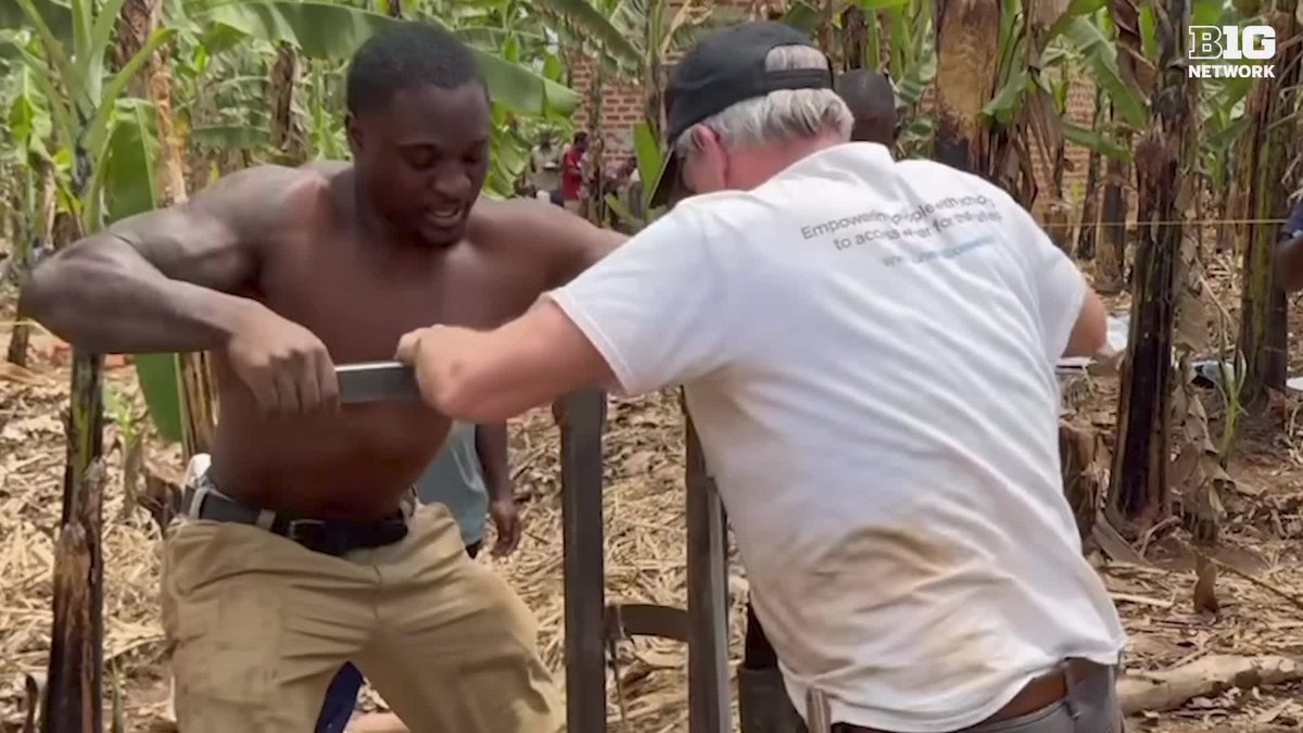 "I knew deep down in my heart that I wanted to help out in any way possible back home in Africa." Michigan Football's Ernest Hausmann spent spring break in Uganda building a well for his home village. The Journey brings you his inspiring story 👇 📍 Auto-Owners