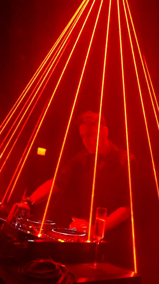 An electric night at ElecTRONica celebrating Tron: Ares with a special performance from Boys Noize ⚡️ Experience the film in theaters in one week.