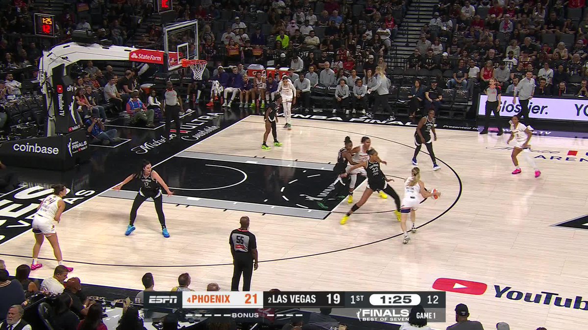 This sequence by the Aces 🔥 Phoenix Mercury vs. Las Vegas Aces | WNBA Finals Game 1 on ESPN and the ESPN App