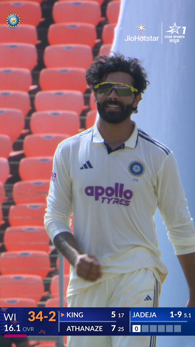KL Rahul has been really solid in Slips 👌