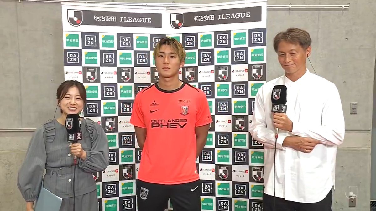 初スタメンの浦和レッズ・根本 健太選手が登場! 今日の試合を振り返る🗣️ / 明治安田J1リーグ注目試合を #ピックアップマッチ として 充実した内容でお届け! \ ✅ KO30分前からスタジアムの熱狂をお届け ✅ W解説で充実のコメンタリー ✅ 試合後は解説者による選手インタビュー DAZN Japan #Jリーグ公式映像 #DAZN #Jリーグ