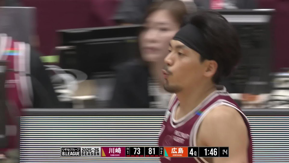 篠山竜青がディフェンスでマイボールにすると、3Pシュートを決めきる。 10/4(土) 川崎 vs 広島 バスケットLIVE でライブ配信中📱