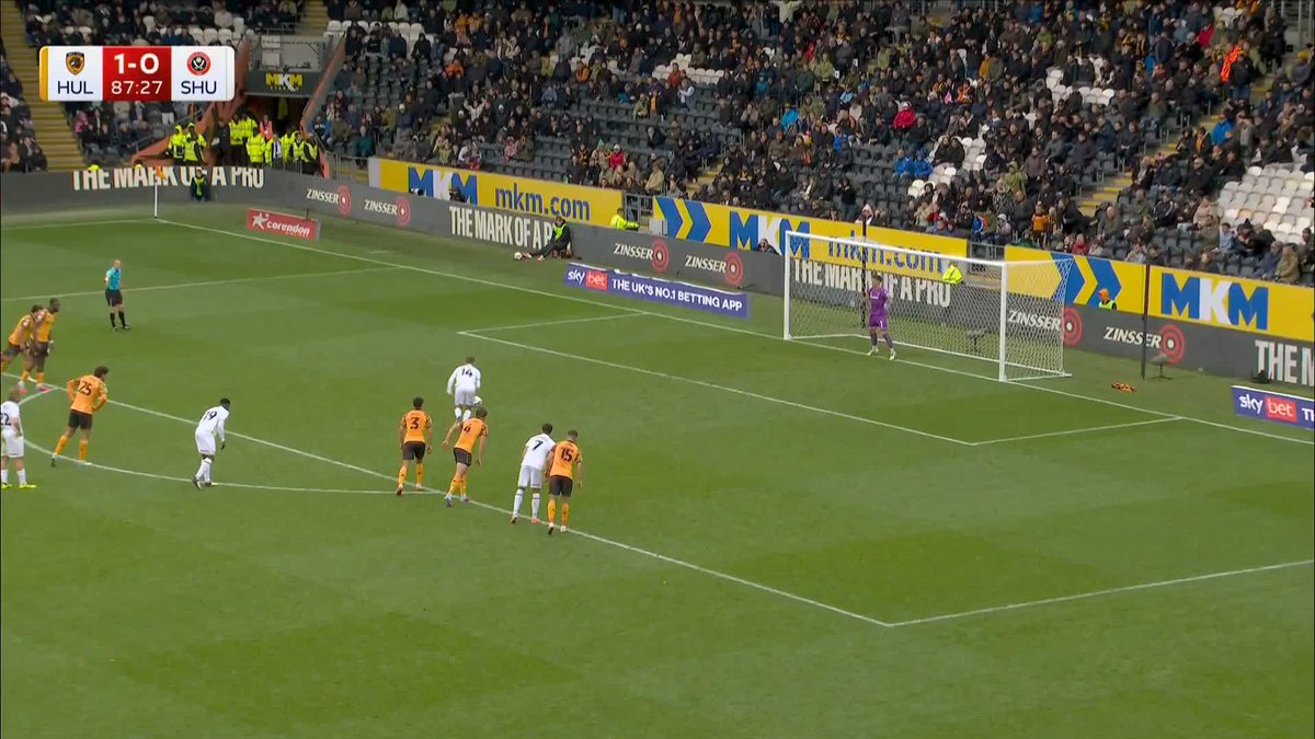 "Sheffield United's Championship woes continue" 🫣 Harrison Burrows' penalty is SAVED by Ivor Pandur 🧤