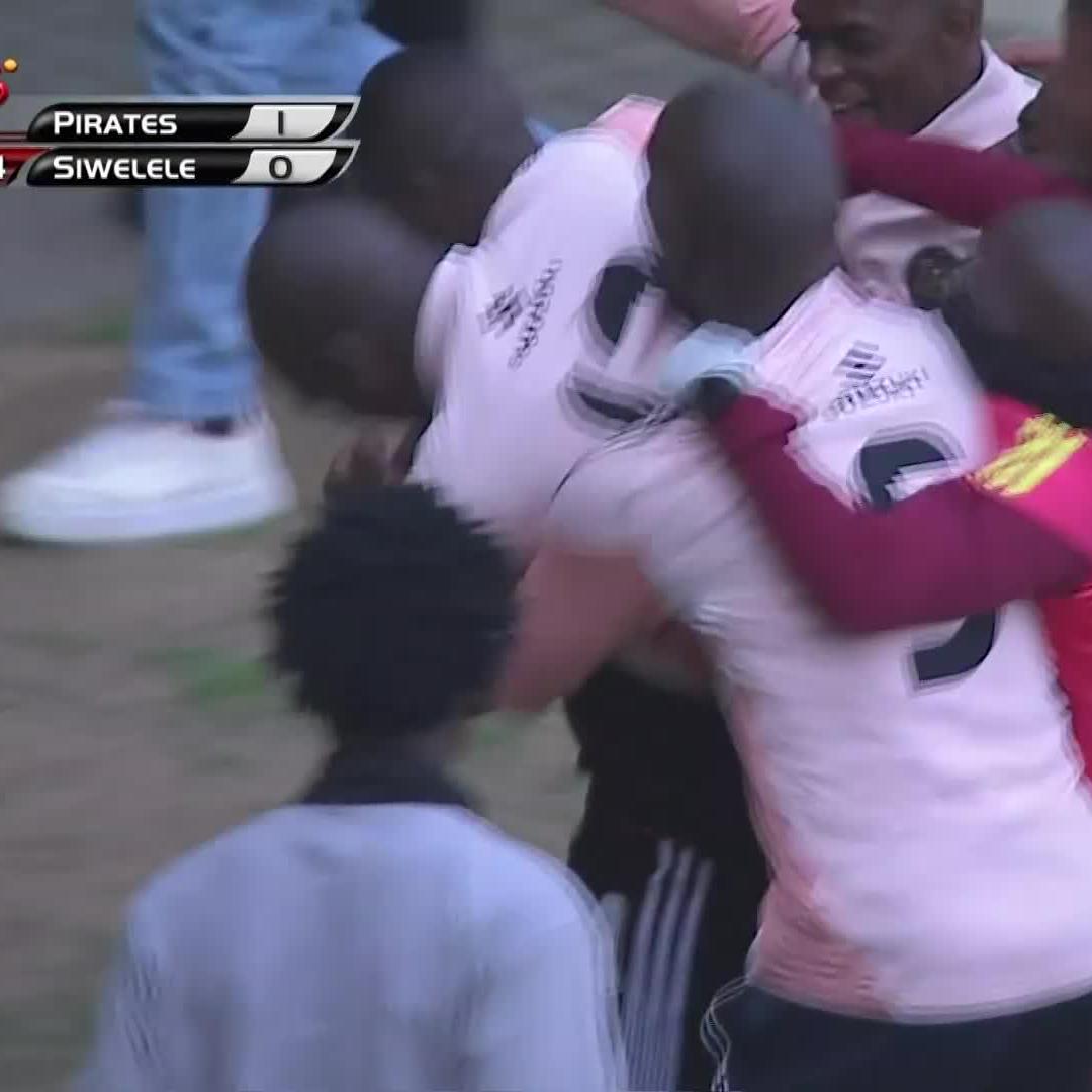 Mbekezeli 'TLB' Mbokazi 🤯🤯 He wins it with an unbelievable strike 🚀 #SSDiski | #CarlingKnockout