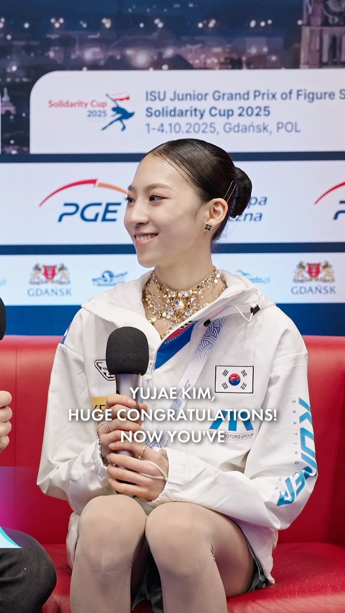 ✨ Yujae Kim follows in the footsteps of her sister, Yuseong Kim, who has already made her mark at the #JGPFigure Final in the past. 🌟⛸️ 🎥 Watch the full interview here: #FigureSkating
