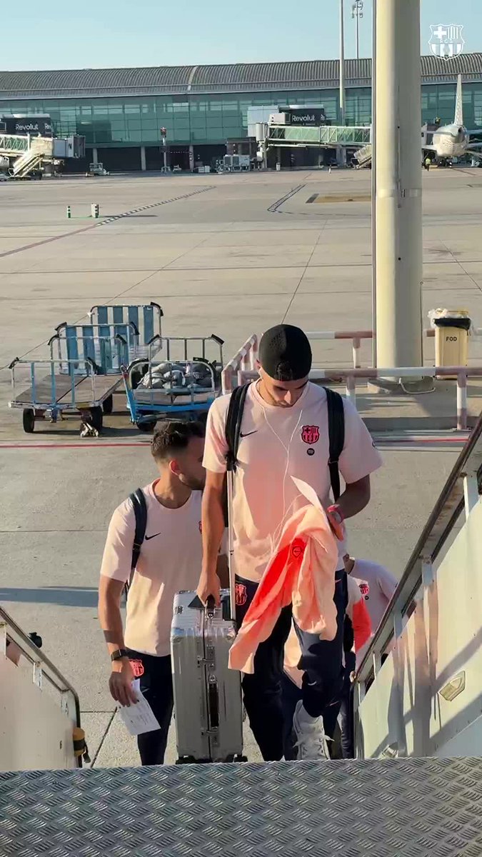 ✈ Let's fly to Sevilla