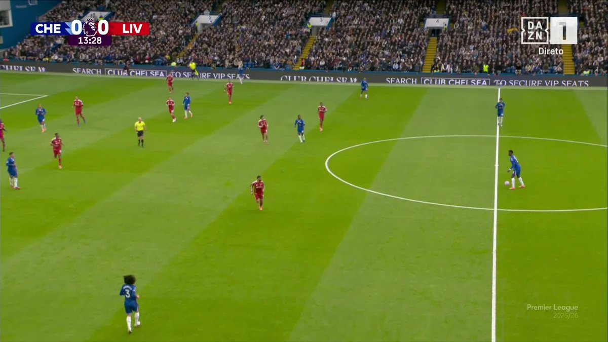 Moisés Caicedo abriu o marcador contra o Liverpool com um golaço! 🚀