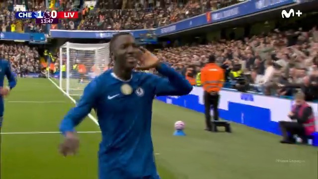 🚀 😳 Teledirigido a la escuadra. 🦶 Moisés Caicedo. #LaCasaDelFútbol