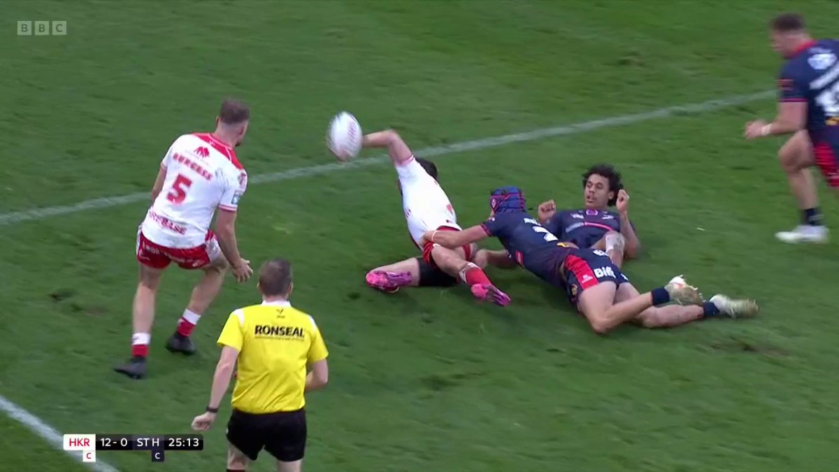 What a pass from Oliver Gildart! ✨ A brilliant release to put Joe Burgess through in the corner as Hull KR extend their lead! #BBCRL