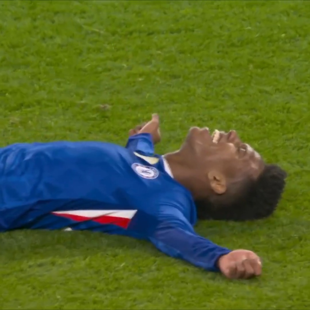 REMARKABLE SCENES AT FULL TIME. CHELSEA TOPPLE THE CHAMPIONS IN LONDON.