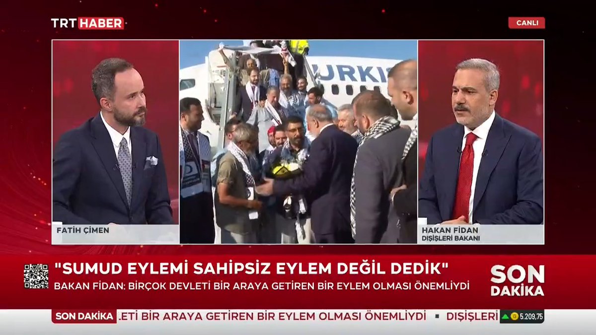 "Sumud için İsrail üzerinde baskı kurduk" Dışişleri Bakanı Hakan Fidan: Filo limandan ayrılır ayrılmaz belli ülkelerle koordinasyon mekanizması kurduk. Bunu çok fazla kamuoyuna yansıtmadık. Ortak mesaj verdik ve buradan bir baskı ürettik.