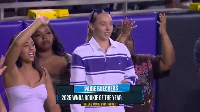 Paige Bueckers is in the house for Colorado vs TCU 🙌