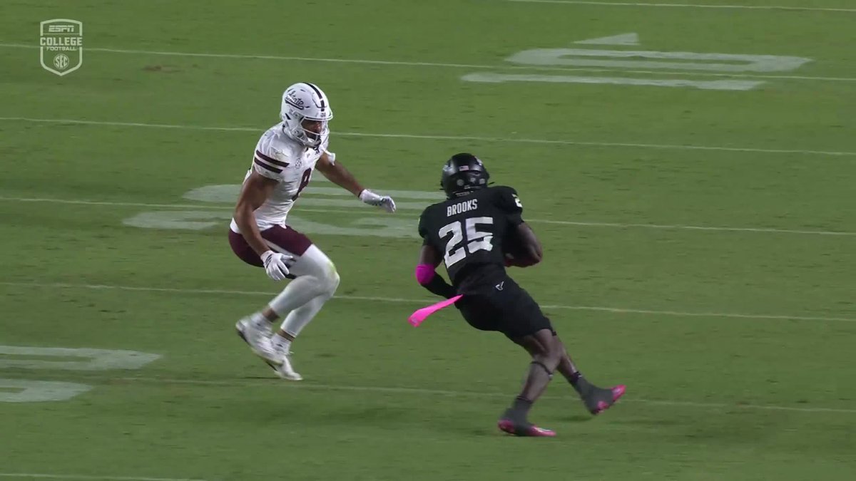 THE AGGIES' DEFENSE COMES IN CLUTCH AGAINST MISSISSIPPI STATE 😱