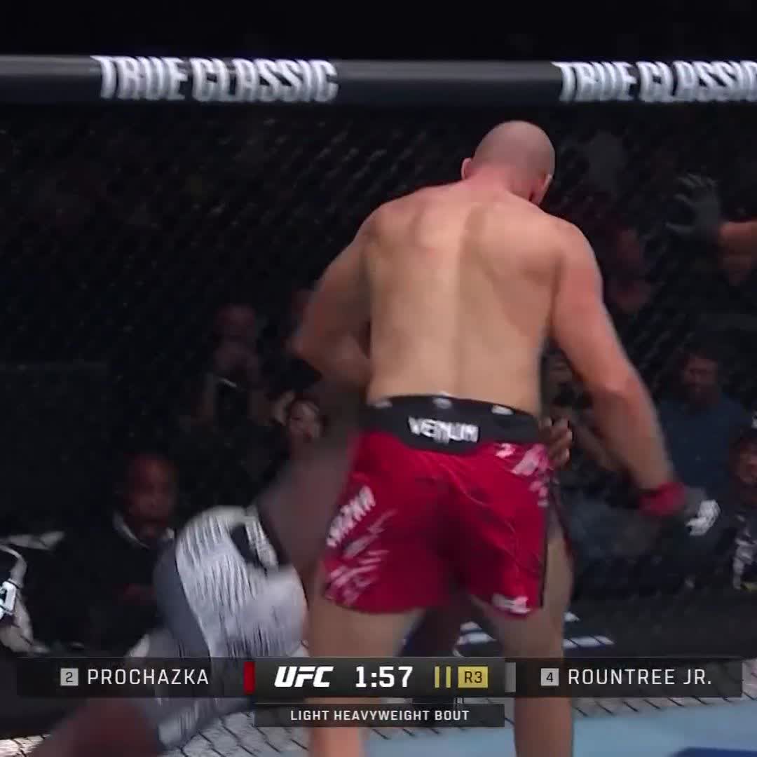 2位 イリーが4位 ラウントリーに3RKO勝ち! #UFC320