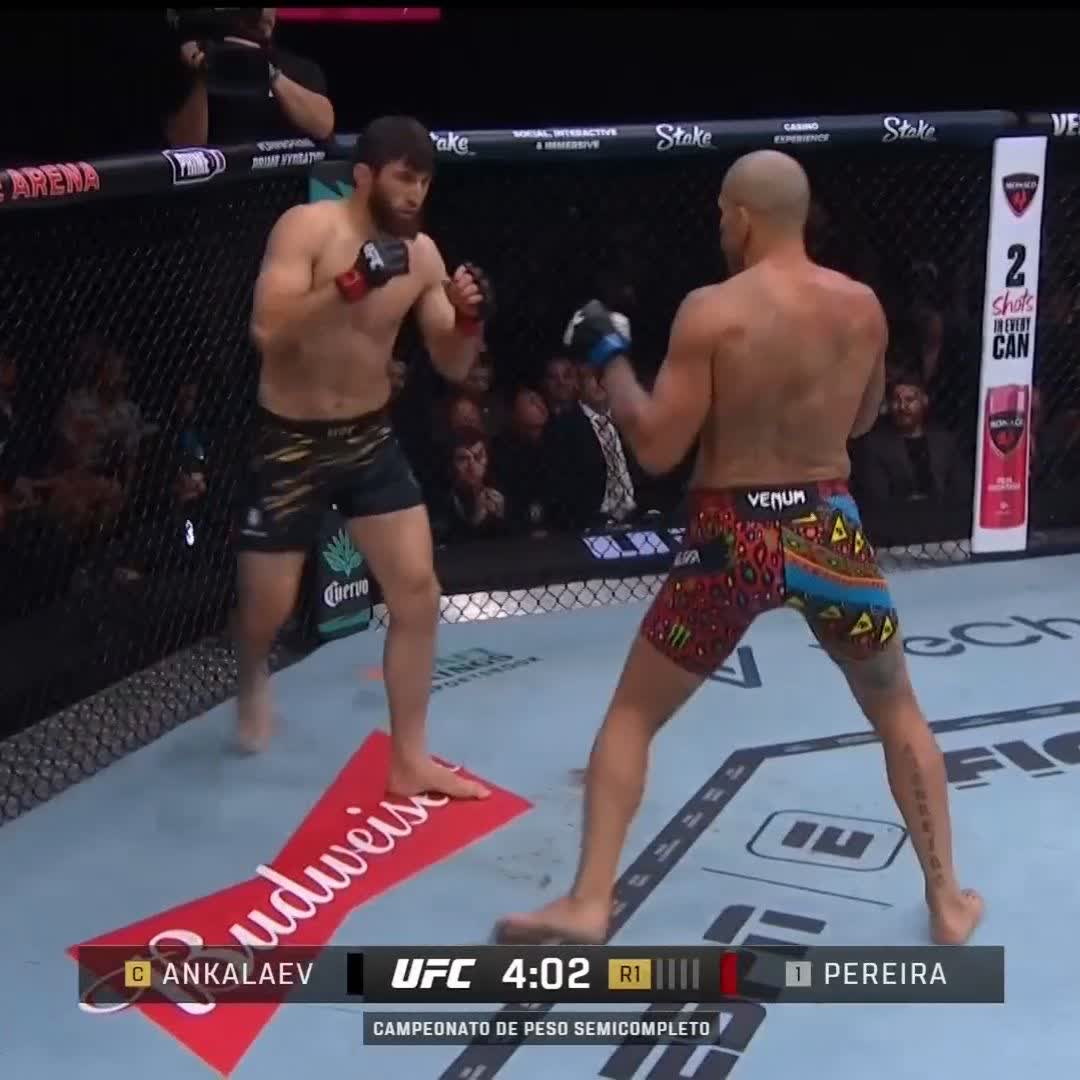 Woooow impresionanteeee‼️ #UFC320