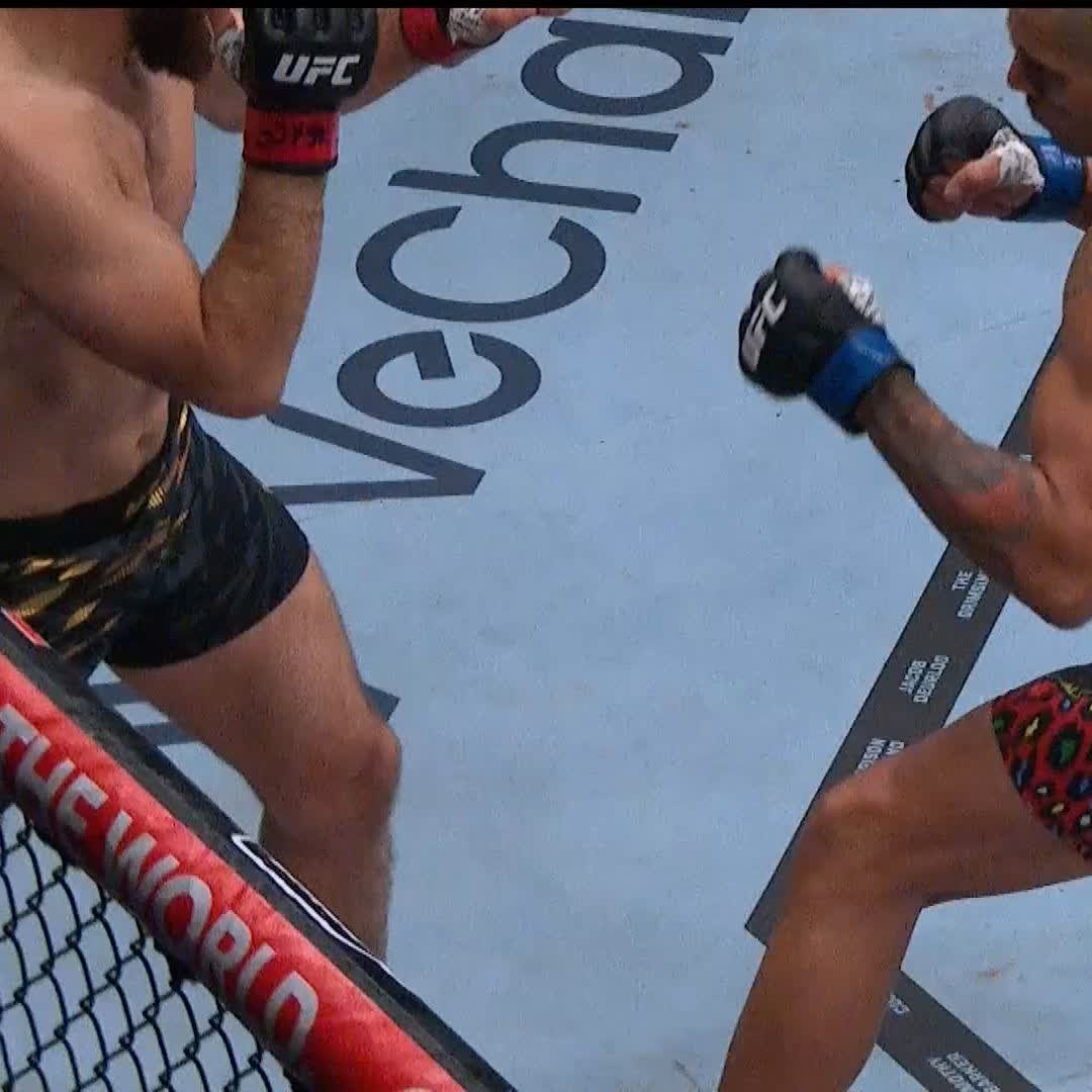 🔥 Finalización impresionante 🔥 #UFC320