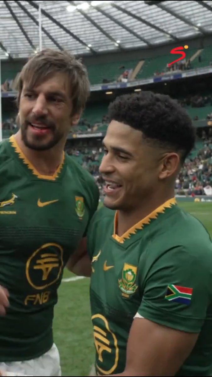 🗣️ "Siya and the seniors, they're hard workers.. We owe them a lot for what they've done for the country." Sacha Feinberg-Mngomezulu caught up with Matt Pearce after the Springboks celebrated winning #TheRugbyChampionship 🏆 Full reactions available on YouTube 🇿🇦