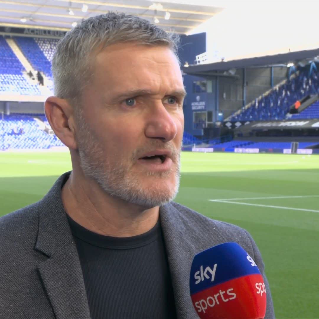 "It's extraordinary, psychologically that weight of history will bear down on them" Andy Hinchcliffe previews the East Anglian derby, where Ipswich hope to beat Norwich for the first time since 2009 🔵