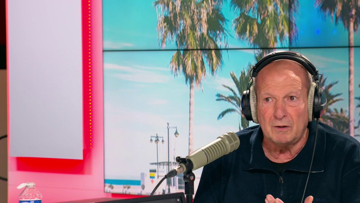 🗣💬 "L'effectif de cette saison est nettement meilleur cette saison avec des joueurs polyvalents." Coach Rolland Courbis est emballé par l'OM cette saison et estime l'équipe de De Zerbi davantage armée pour tenter de rivaliser avec le PSG dans la course au titre
