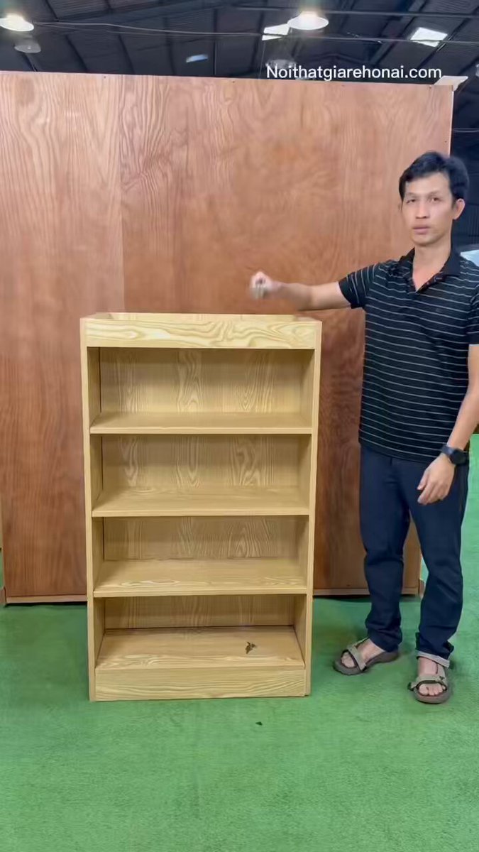 Mostrei pro marceneiro , ele cobrou o valor que eu ia guardar aí dentro 🤡