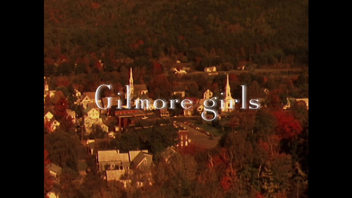 Gilmore Girls premiered 25 YEARS AGO today 🍂