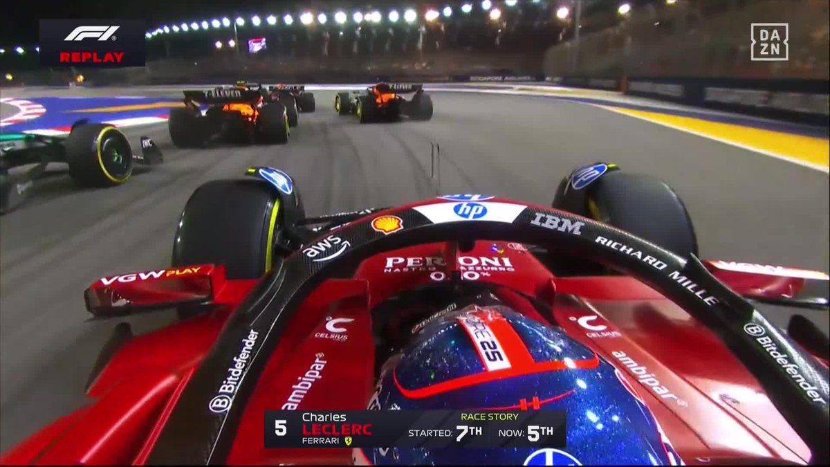 ¡VAYA PEDAZO DE SALIDA QUE SE HA MARCADO LECLERC! 🔥🔥 #SingapurDAZNF1 🇸🇬