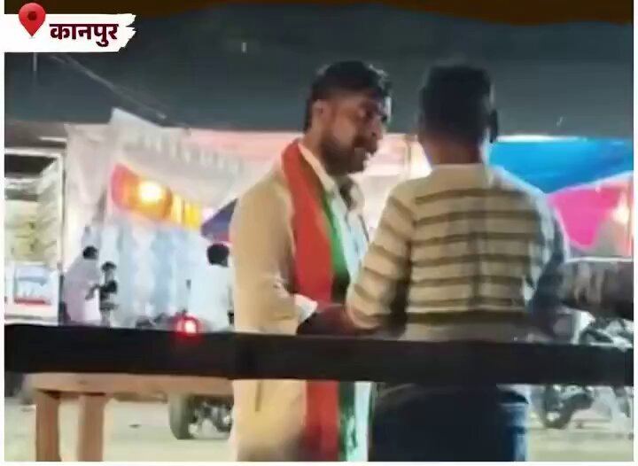 Two news from UP today : 1. A man wearing BJP shawl threatened someone with a P!stol in Kanpur 2. A self-proclaimed Yogi supporters lynched Dalit youth Hariom in Raebareli UP’s law &amp; order is worse, if media were honest, BJP would’ve lost power already