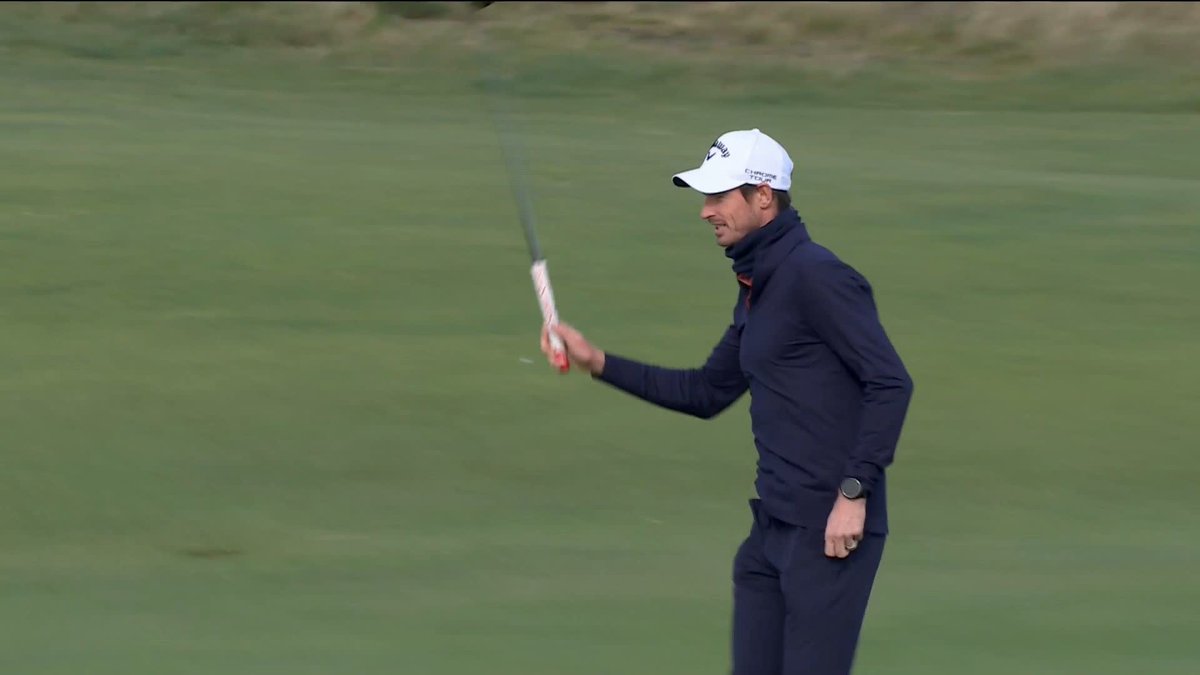Andy Murray holes a MONSTER birdie putt 🤯😍