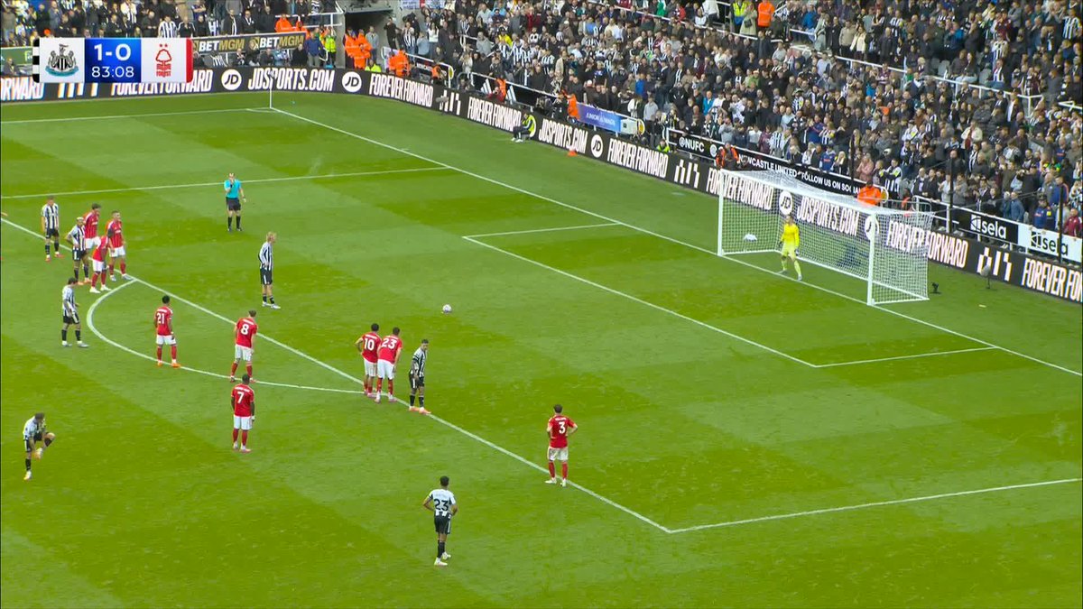 Nick Woltemade converts from the spot to double Newcastle's advantage! 💥