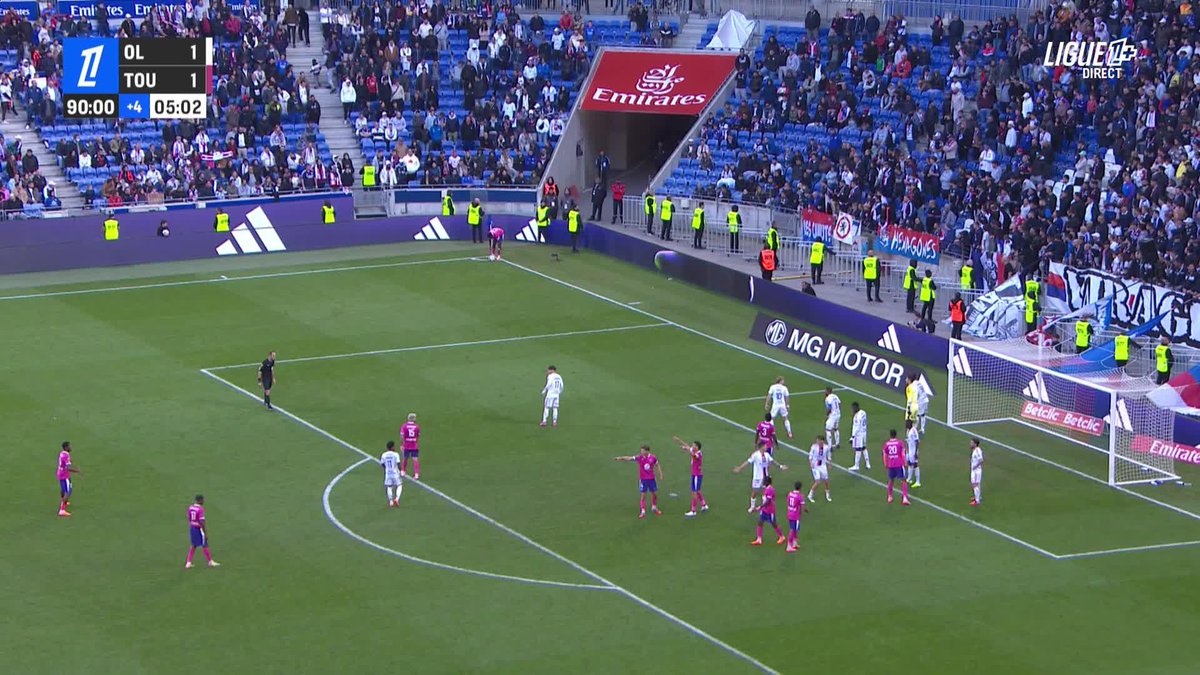 ⚽️ 𝗧𝗢𝗨𝗟𝗢𝗨𝗦𝗘 𝗖𝗟𝗜𝗠𝗔𝗧𝗜𝗦𝗘 𝗟’𝗢𝗟 𝗘𝗡 𝟭𝟬 𝗠𝗜𝗡𝗨𝗧𝗘𝗦 !!!! 💜🥶 Lyon tombe avant la trêve. 🎥 L1+