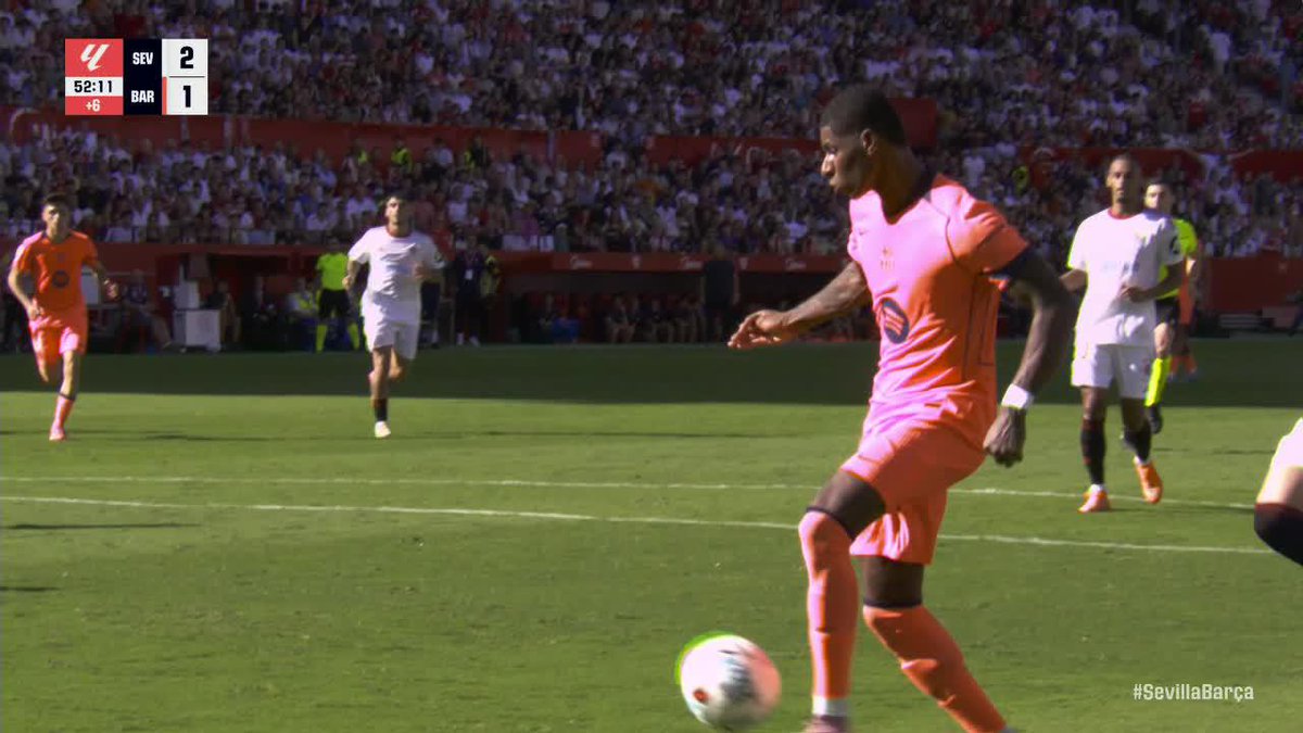MARCUS RASHFORD FIRST TIME VOLLEY WITH HIS LEFT FOOT!! WOW 🤩