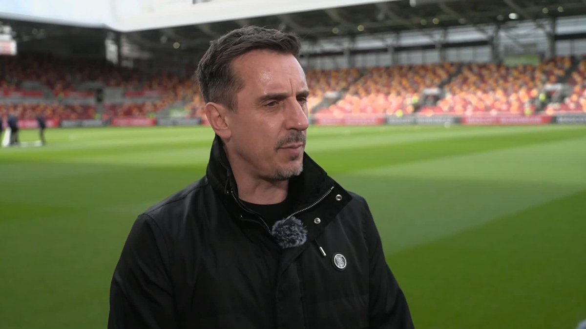 "It's a miracle really" 💬 Gary Neville praises Brentford head coach Keith Andrews