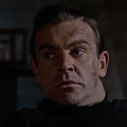 Bond, always keeping his cool. #007