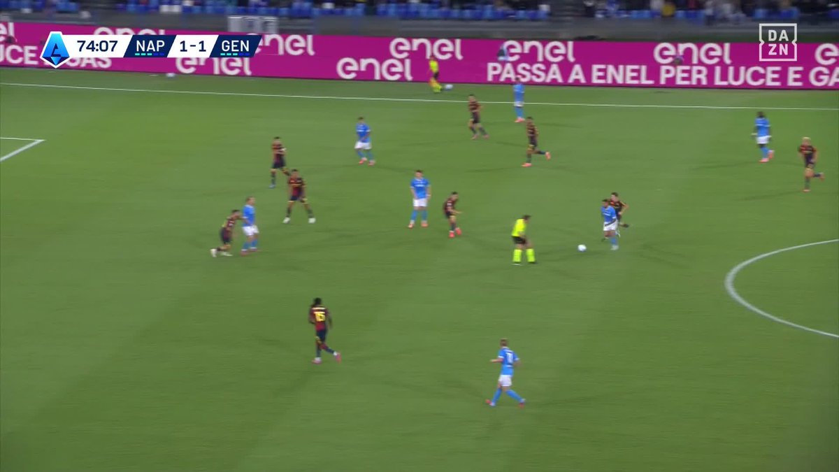 𝗛𝗢𝗝𝗟𝗨𝗡𝗗 = 𝗨𝗡𝗘 𝗠𝗔𝗖𝗛𝗜𝗡𝗘 𝗔̀ 𝗕𝗨𝗧𝗦 !!!! 🥵 Il en est à 4 buts sur ses 3 derniers matchs avec le Napoli. 👏 (DAZN France)