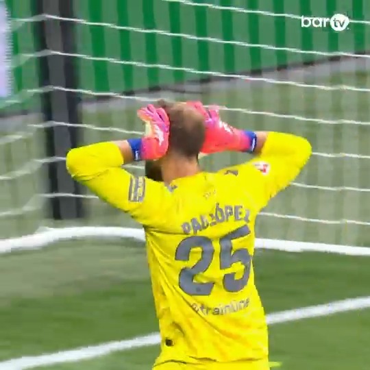 Pues narrar un penalti parado en el 103 era algo que hoy no vi venir