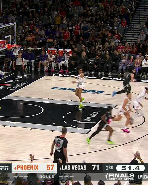JACKIE YOUNG 21 PTS IN THE 3RD QUARTER! THAT'S THE MOST POINTS IN A QUARTER IN WNBA FINALS HISTORY 😱