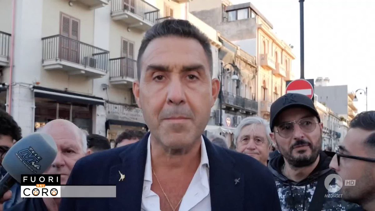 "Remigrazione non è una parolaccia ma una risposta pratica a questa invasione che subiamo da anni" Il Generale Vannacci ai microfoni di #Fuoridalcoro