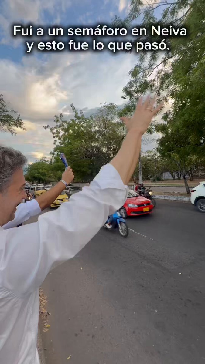 Fui a repartir volantes un semáforo en Neiva y eso pasó…